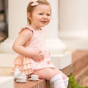 RICRAC & RUFFLES - DARLING MAE - TEA SET BUBBLE